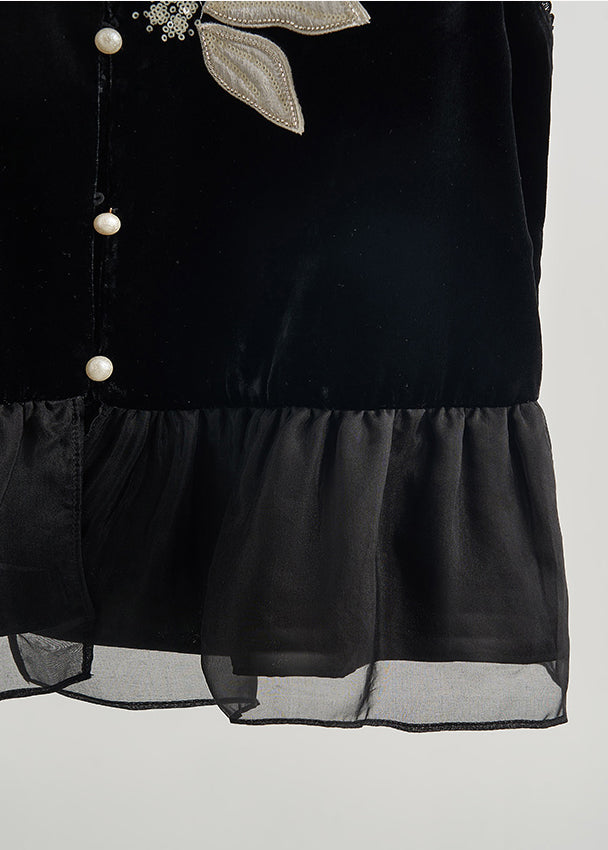 Classic Vintage Garment with a Flattering Fit