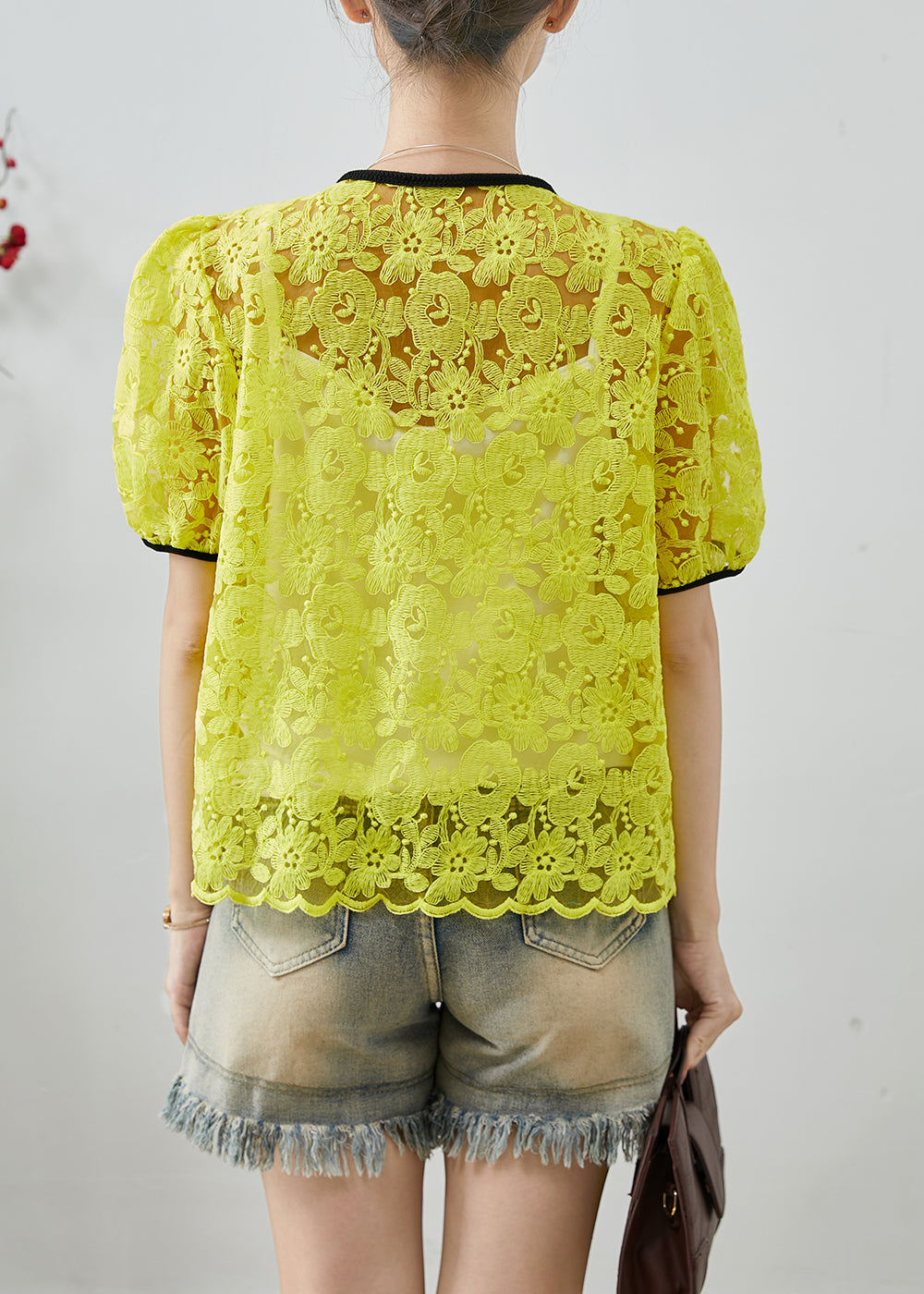Beautifully Finished Blouse in a Timeless Design