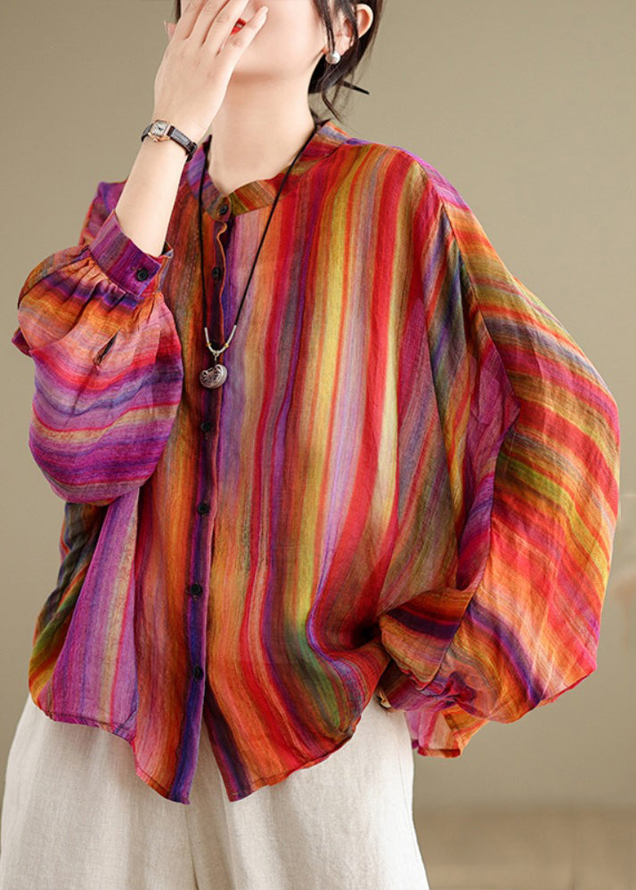 Classic Vintage Blouse with a Flattering Fit
