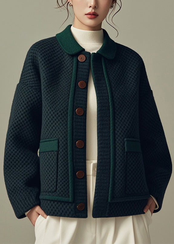 Classic Vintage & Enduringly Stylish Coat