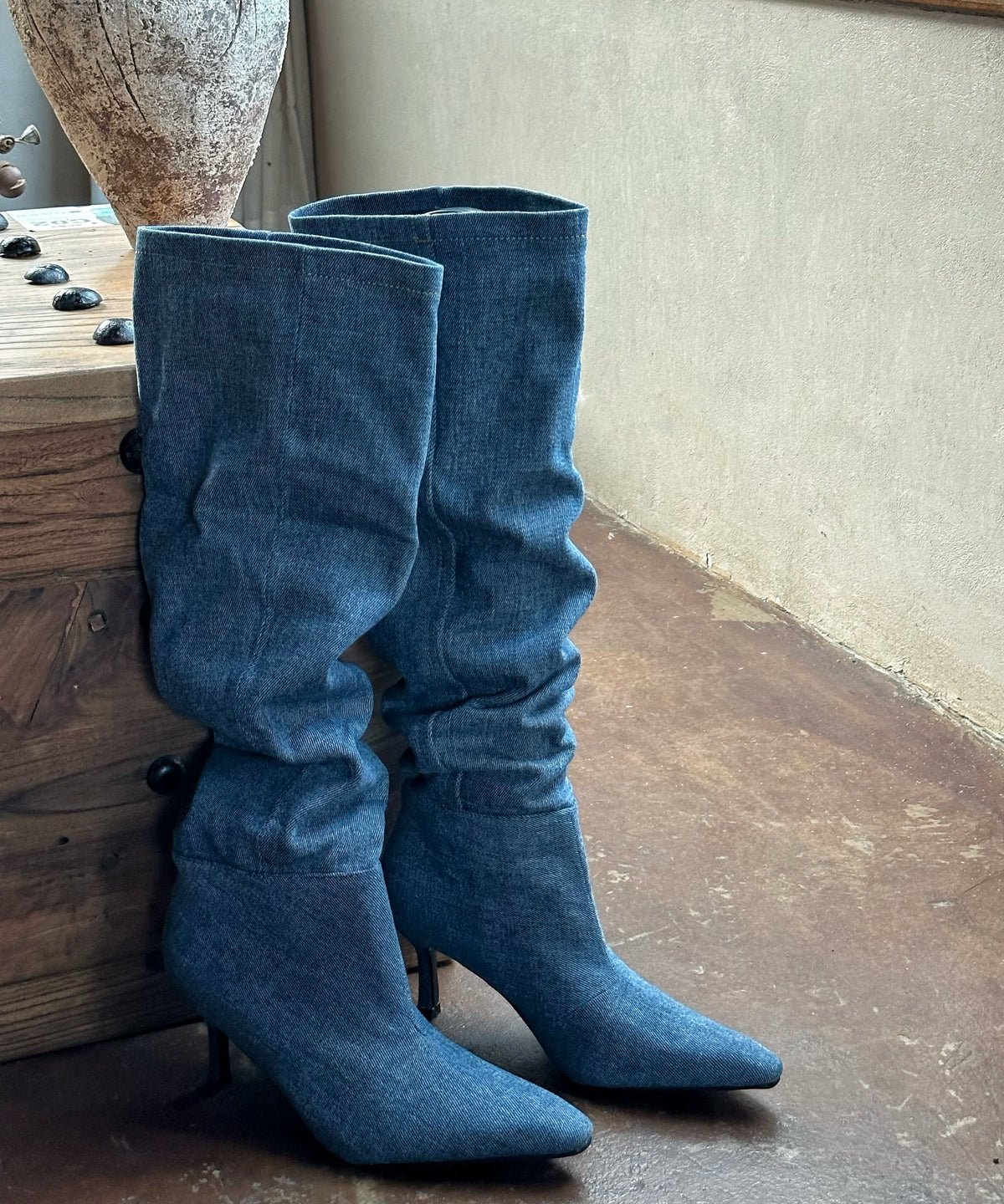 Chic Orthopedic Boots with Unique Design
