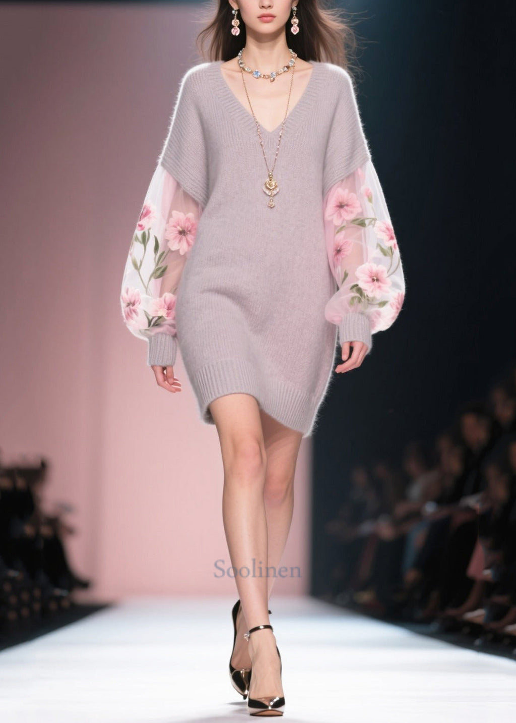 Well Tailored Dress with a Graceful Silhouette