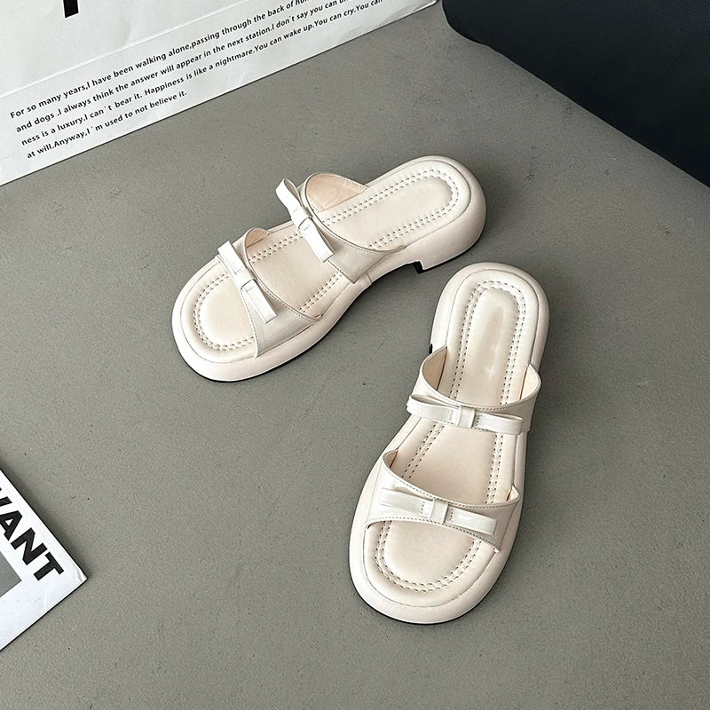 Chic Orthopedic Flats with Unique Design