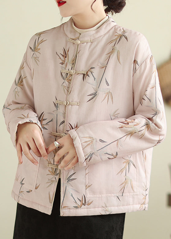 Beautifully Finished Coat in a Timeless Design