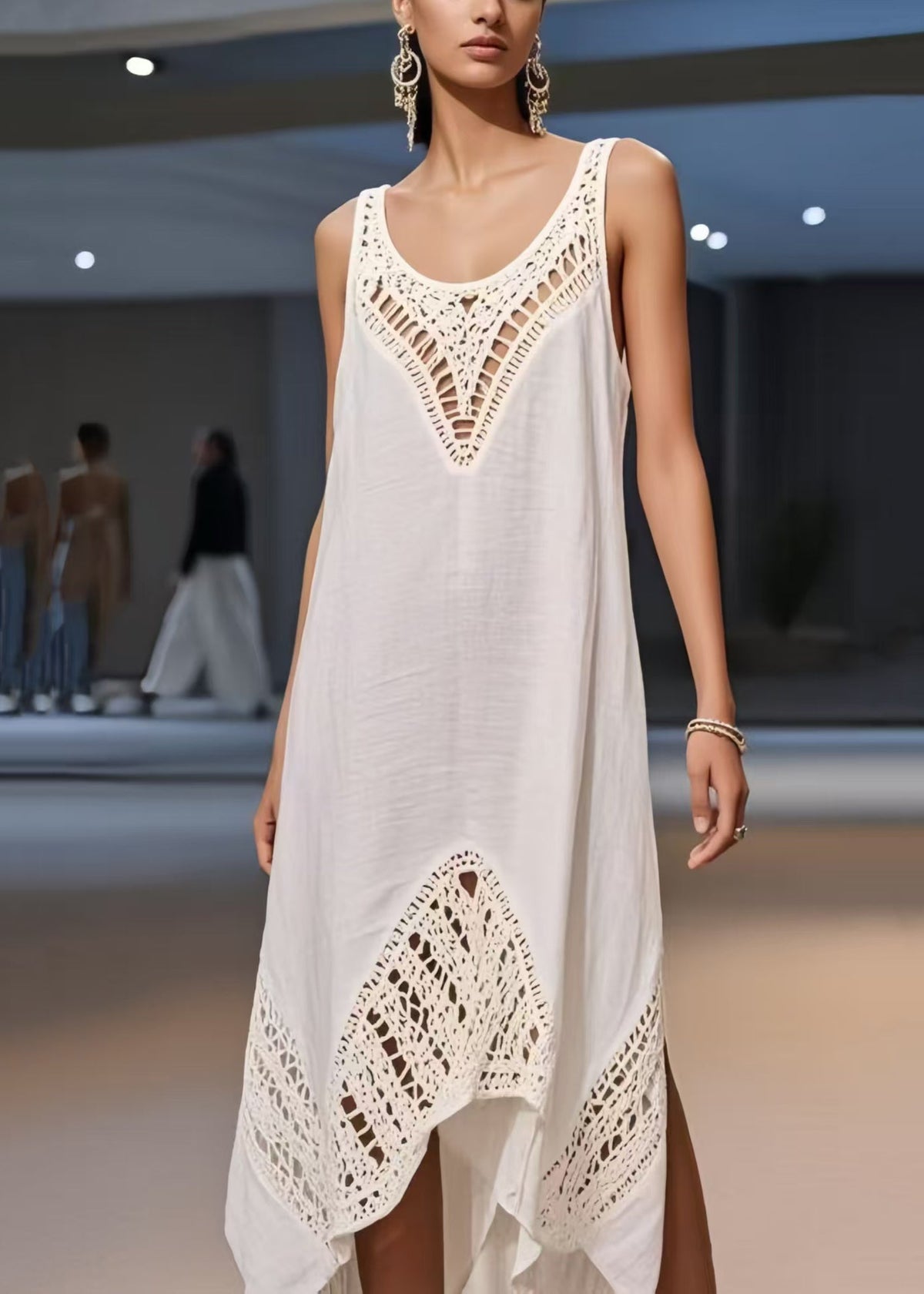 Beautifully Crafted Dress in a Classic Style
