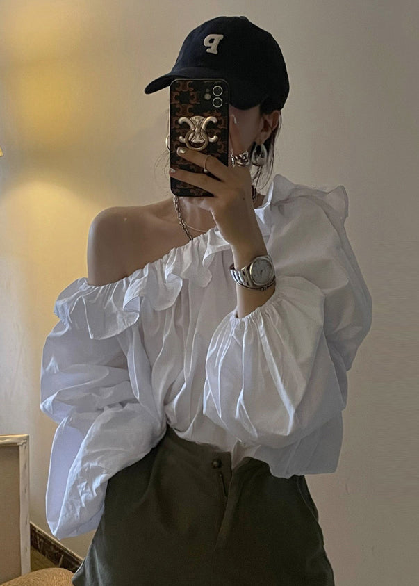 Effortlessly Elegant Blouse with a Timeless Design