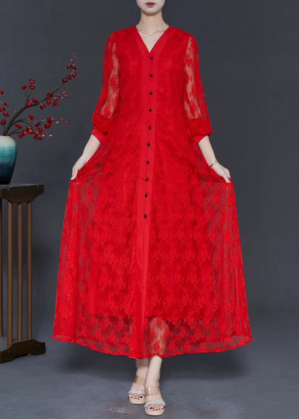 Classic Vintage & Enduringly Stylish Dress