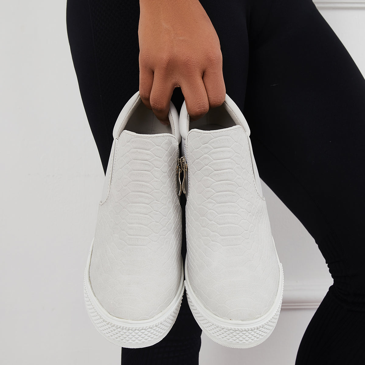 Graceful Orthopedic Sneakers for Modern Look