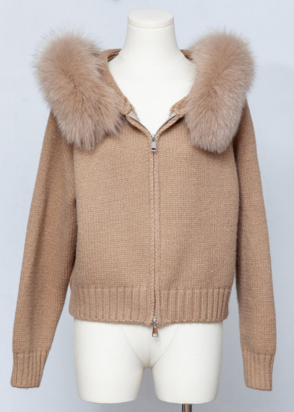 Gracefully Styled Coat for Any Occasion