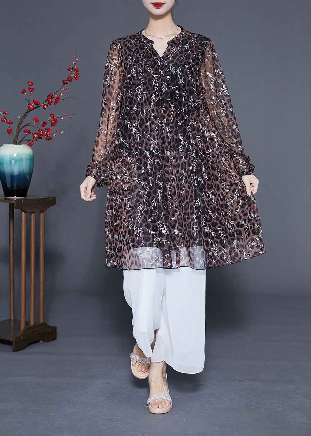 Beautifully Crafted Dress in a Classic Style