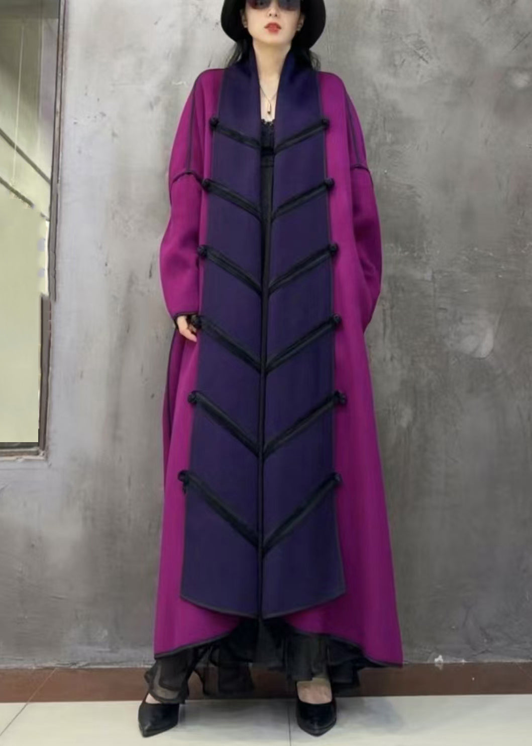 Beautifully Finished Coat in a Timeless Design
