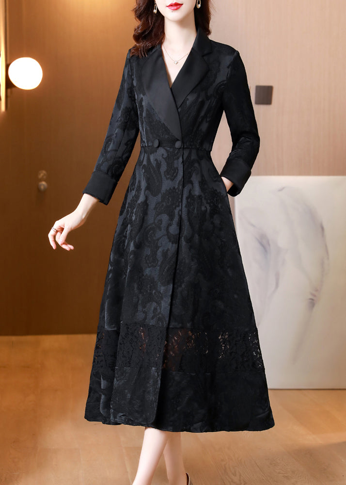 Gracefully Styled Coat for Any Occasion