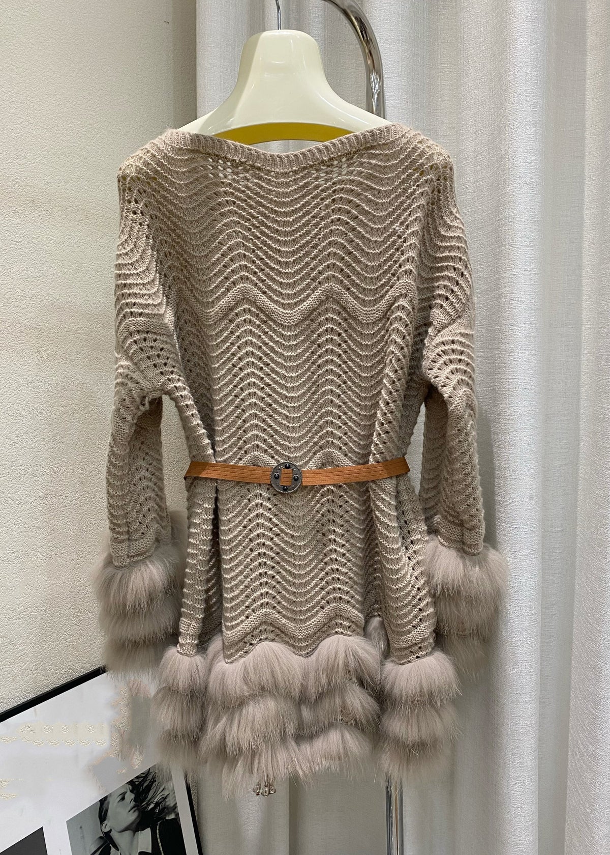 Classic Vintage Sweater with a Flattering Fit