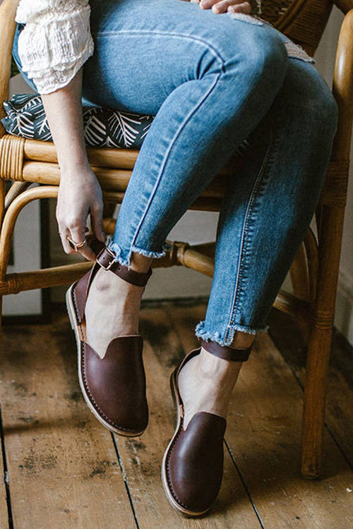 Graceful Orthopedic Flats for Modern Look