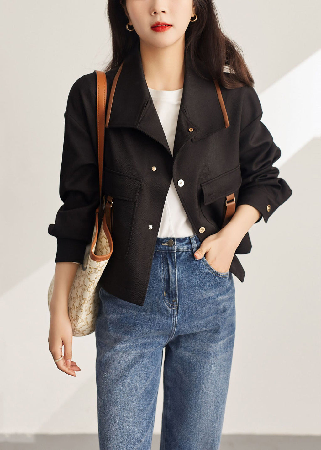 Gracefully Styled Coat for Any Occasion
