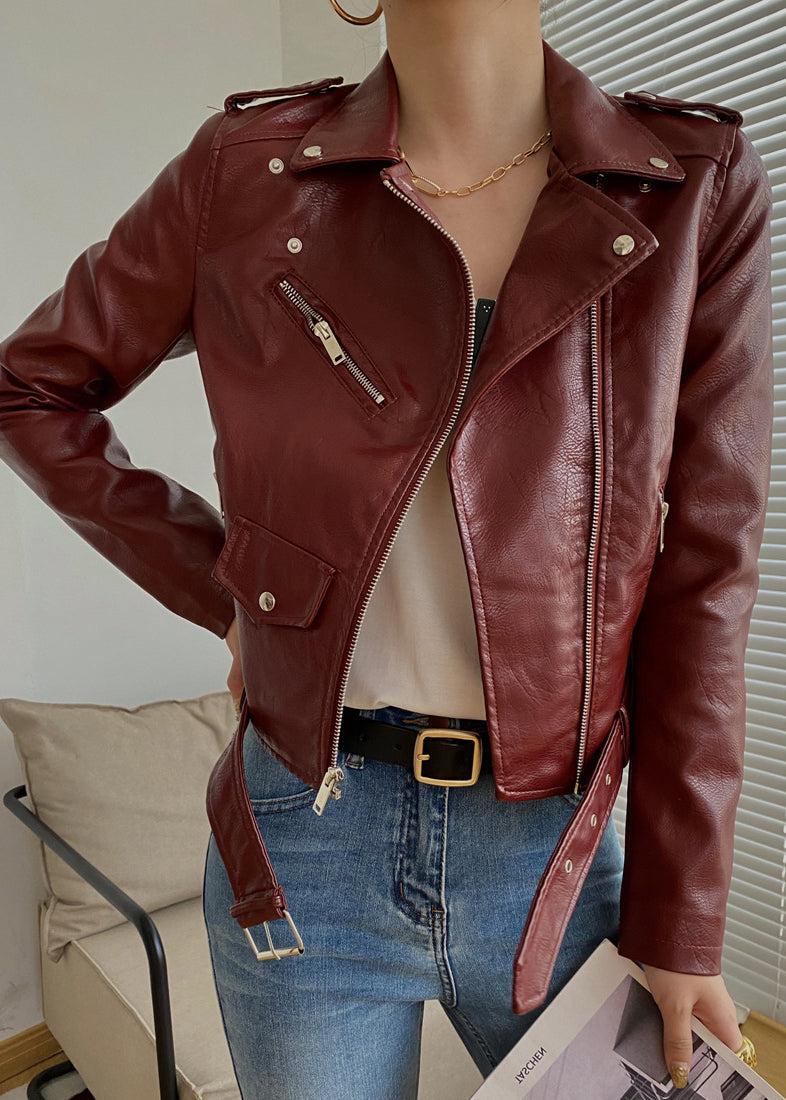 Gracefully Styled Jacket for Any Occasion