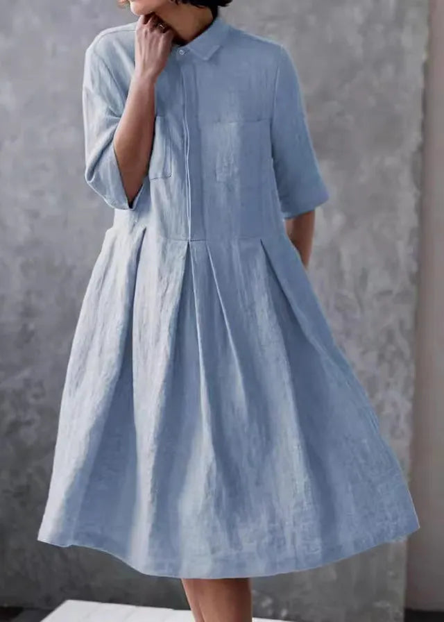 Classic Vintage Dress with a Flattering Fit