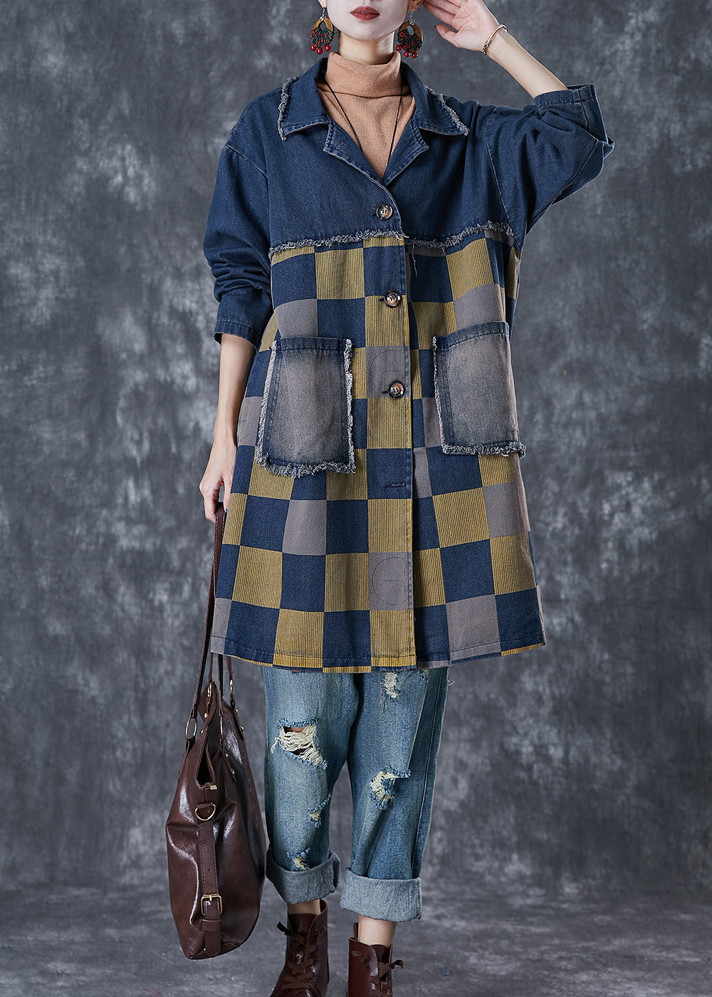 Elegantly Styled Coat for Everyday Wear