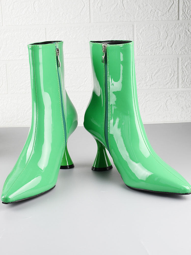 Graceful Orthopedic Boots for Modern Look