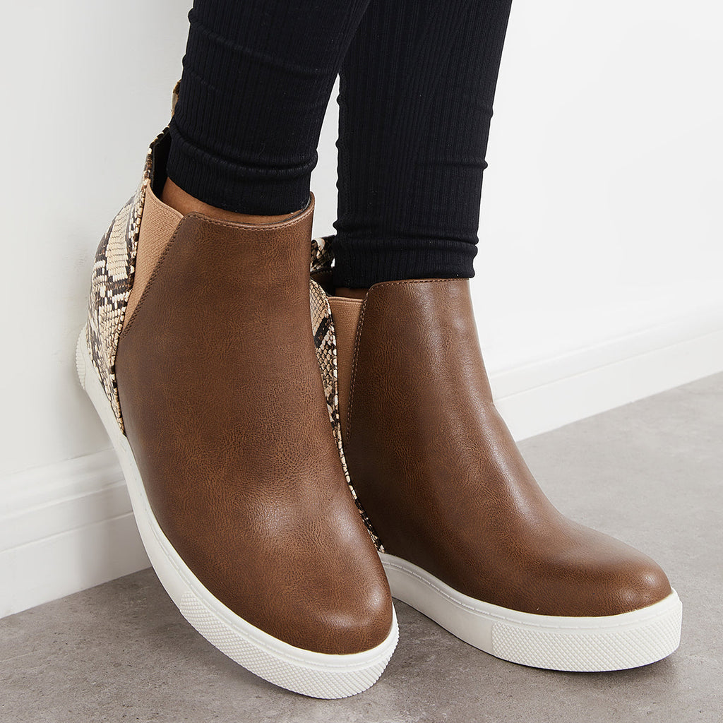 Chic Orthopedic Sneakers with Unique Design