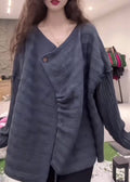 Well Tailored Top with a Graceful Silhouette