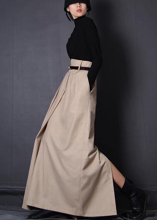 Effortlessly Elegant Garment with a Timeless Design
