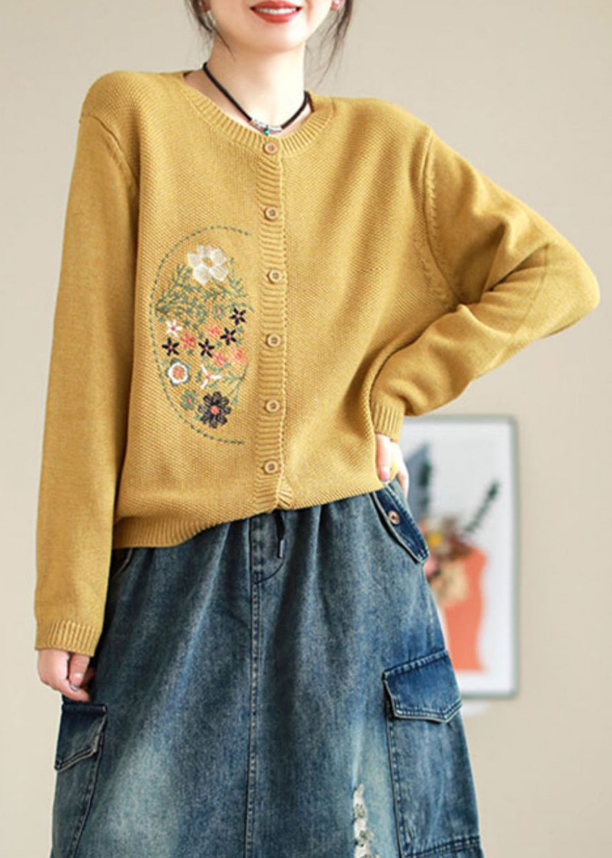 Classic Vintage & Enduringly Stylish Coat