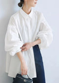 Well Tailored Blouse with a Graceful Silhouette