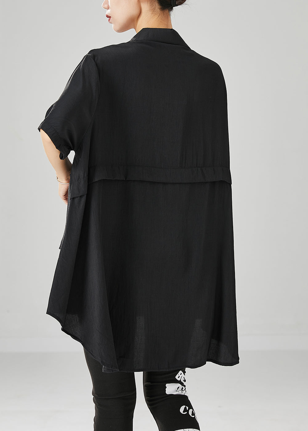 Beautifully Crafted Blouse in a Classic Style