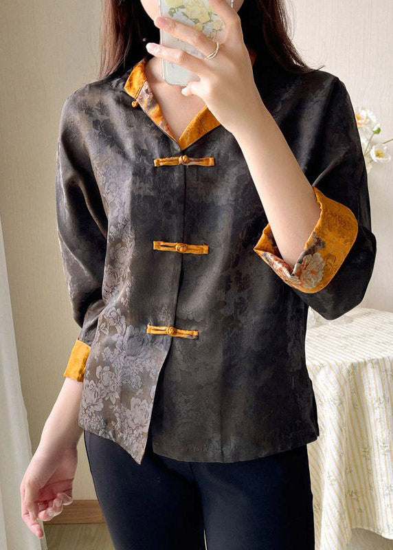 Polished Coat with an Effortless Classic Look