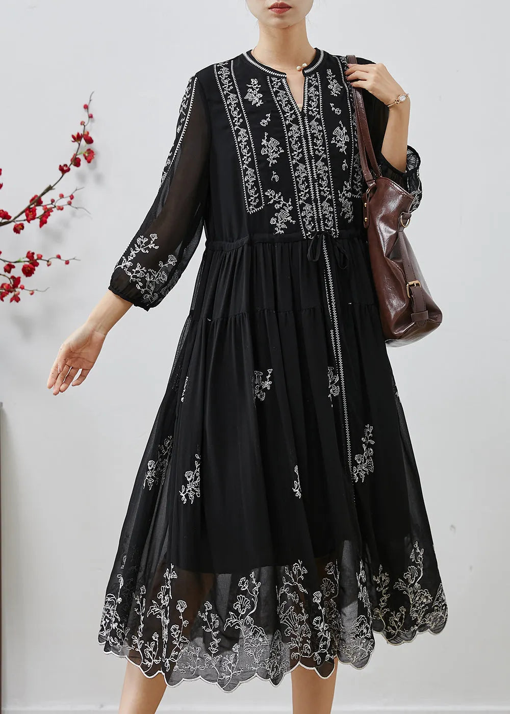 Gracefully Styled Dress for Any Occasion