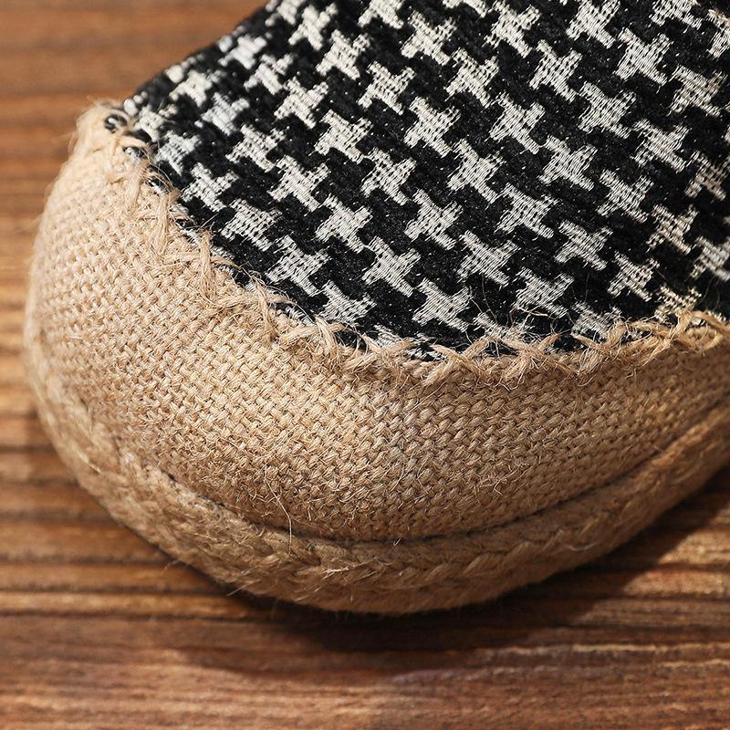 Chic Orthopedic Shoes with Unique Design