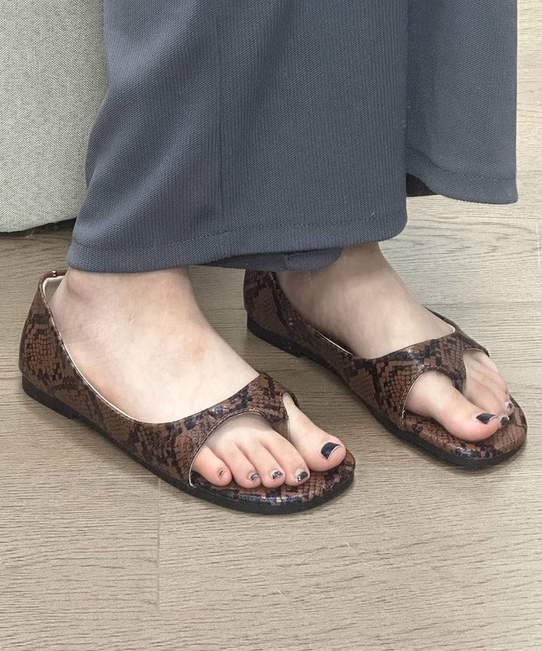 Chic Orthopedic Sandals with Unique Design
