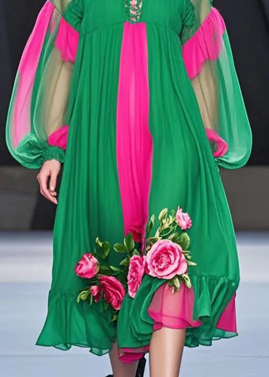 Well Tailored Dress with a Graceful Silhouette