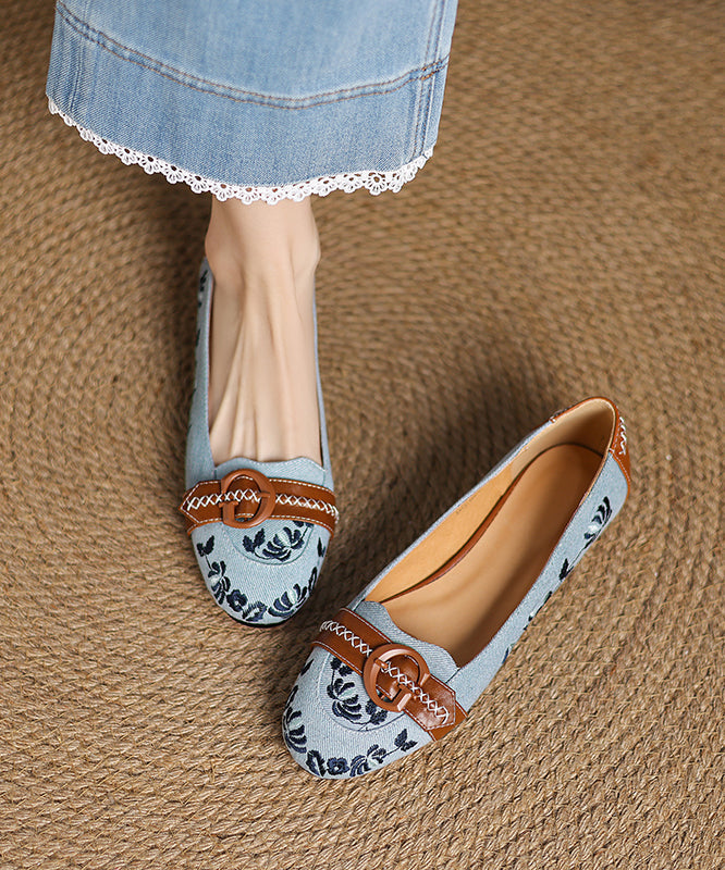 Chic Orthopedic Shoes with Unique Design