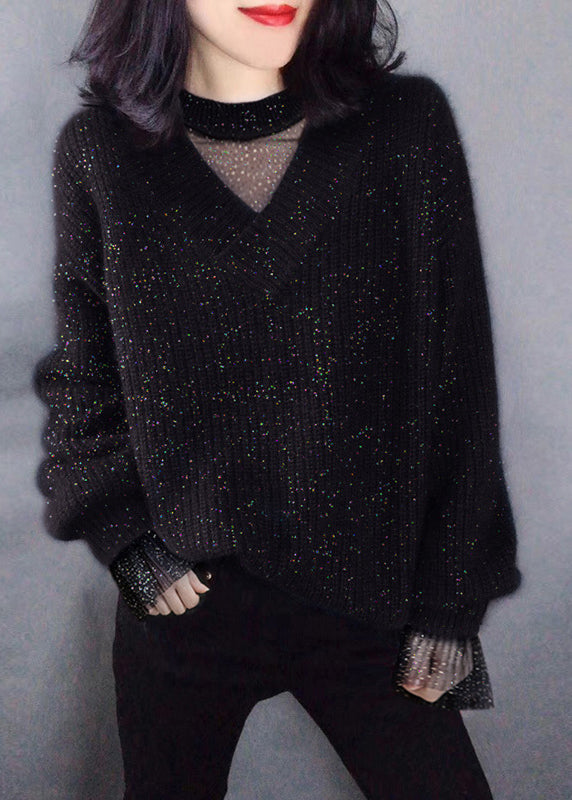 Classic Vintage Sweater with a Flattering Fit