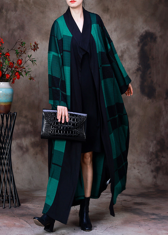 Effortlessly Elegant Coat with a Timeless Design