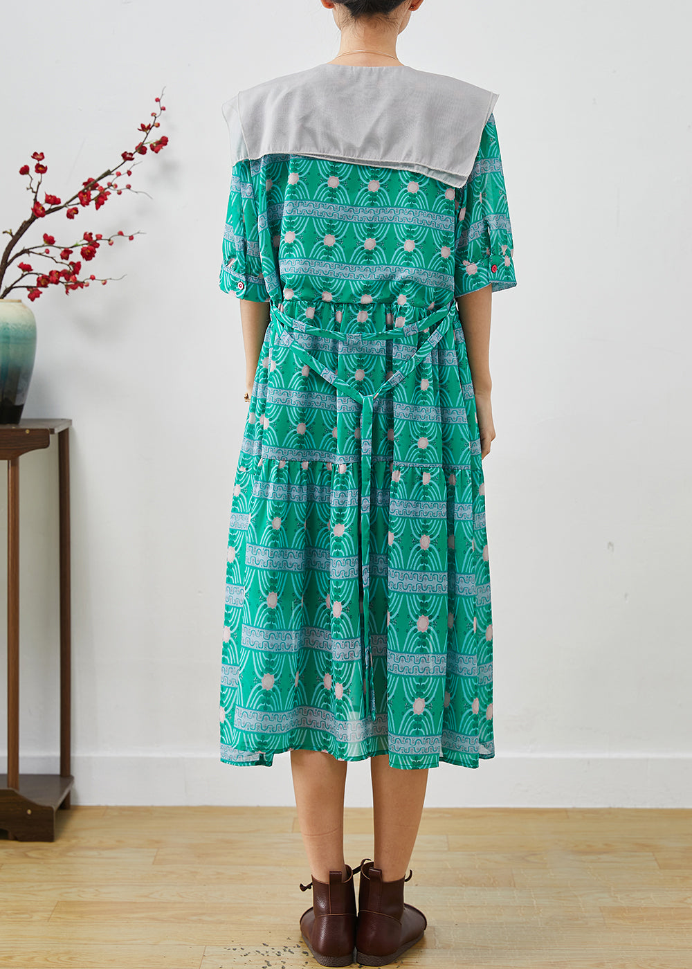 Polished Dress with an Effortless Classic Look