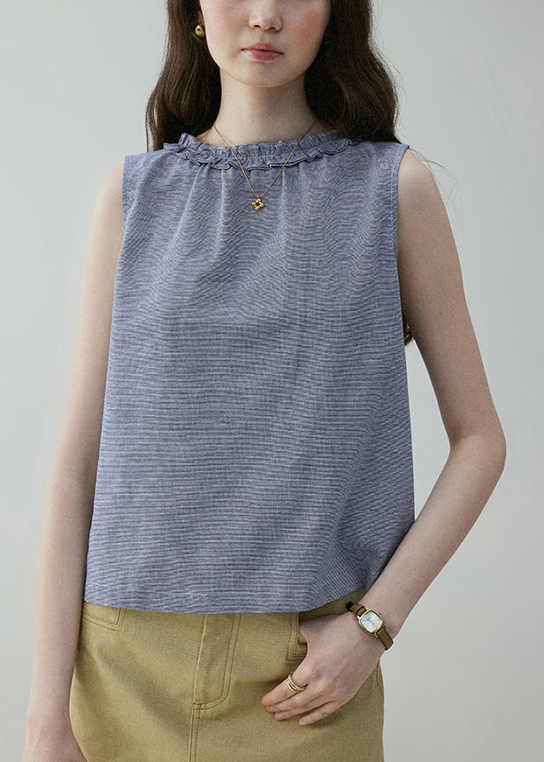 Sophisticated Blouse with a Clean Classic Look