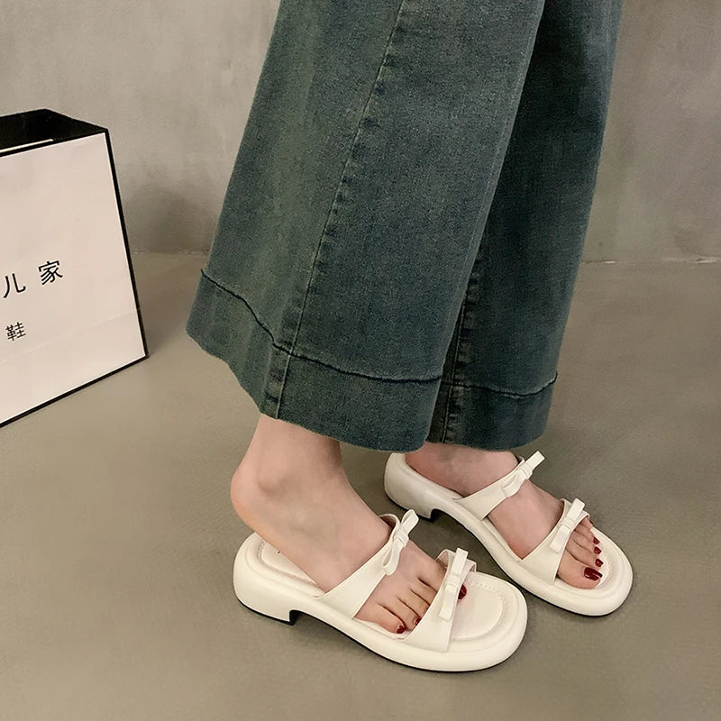 Chic Orthopedic Flats with Unique Design