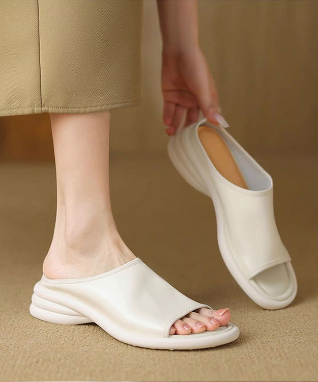 Graceful Orthopedic Sandals for Modern Look