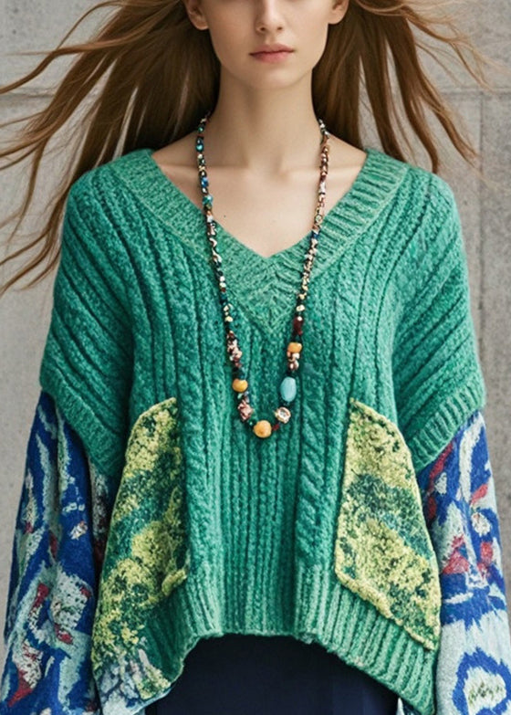 Well Tailored Sweater with a Graceful Silhouette