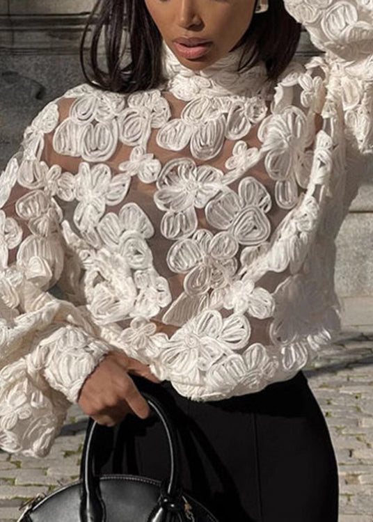 Beautifully Finished Top in a Timeless Design
