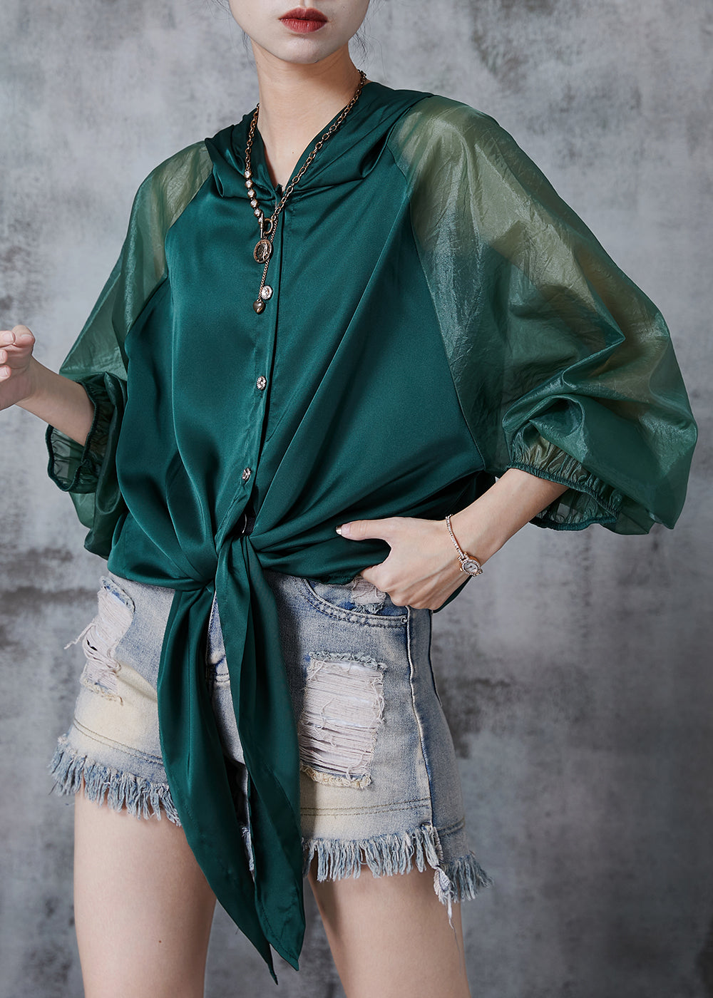 Polished Blouse with an Effortless Classic Look