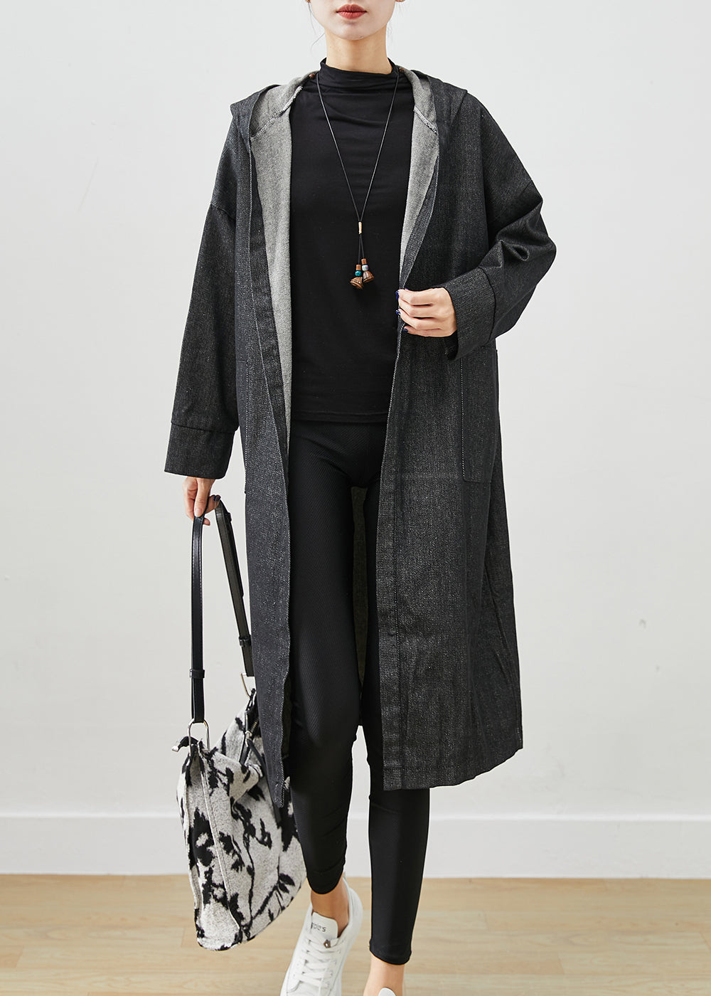 Elegantly Styled Coat for Everyday Wear