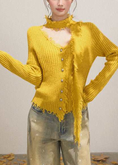 Well Tailored Top with a Graceful Silhouette