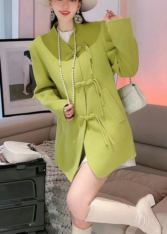 Classic Vintage Coat with a Flattering Fit