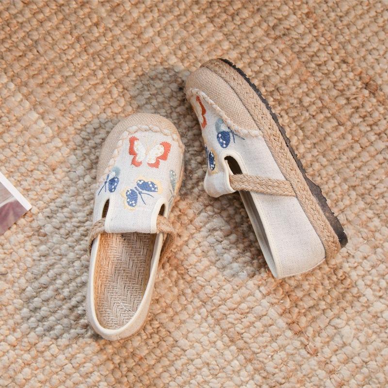 Chic Orthopedic Shoes with Unique Design