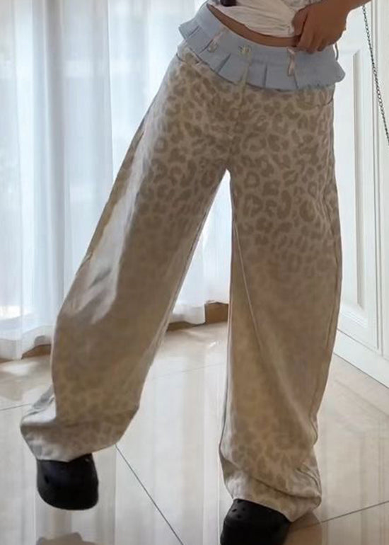 Sophisticated Pants with a Clean Classic Look