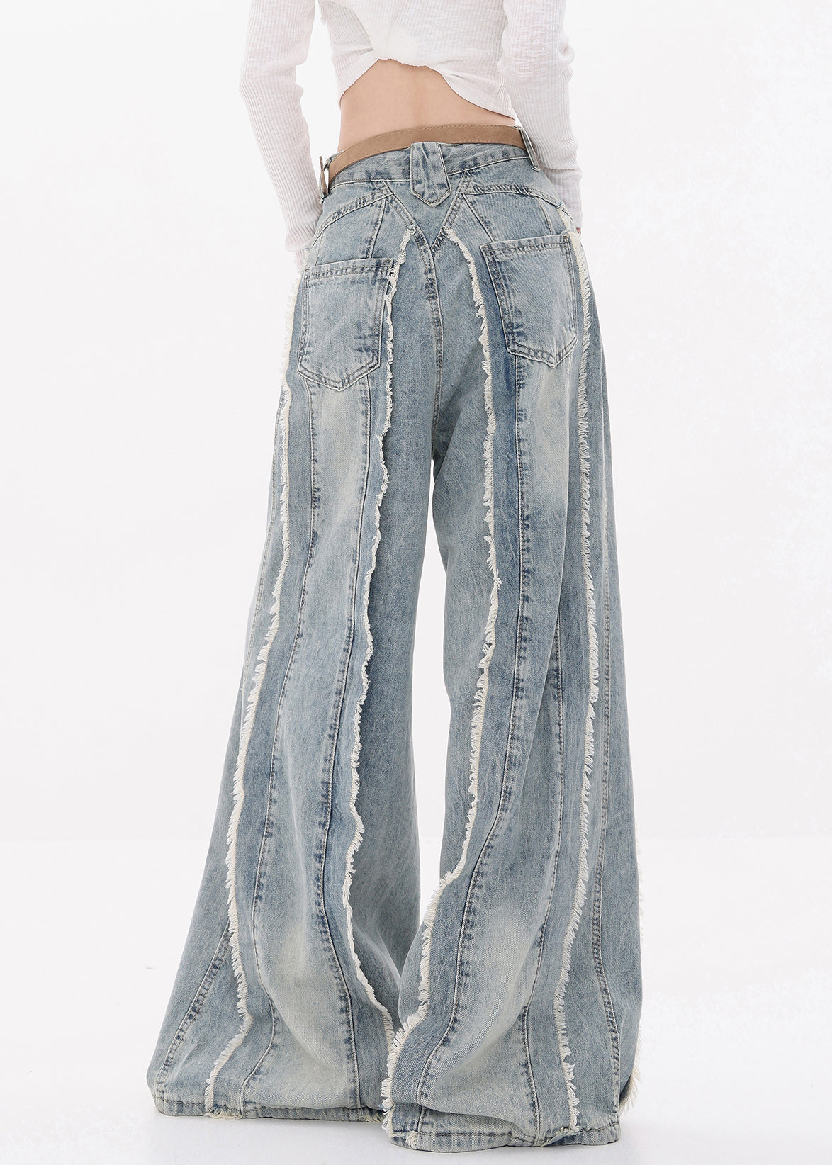 Sophisticated Pants with a Clean Classic Look